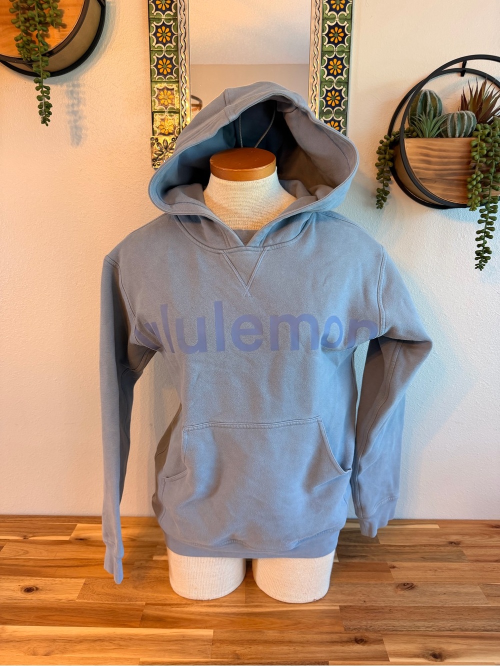 Lululemon All Yours Hoodie *Graphic – Size 4 (Chambray)